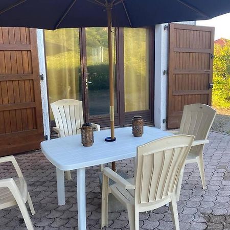 Ferienwohnung Au Calme Avec Vue Magnifique A Saint Maximin Exterior foto
